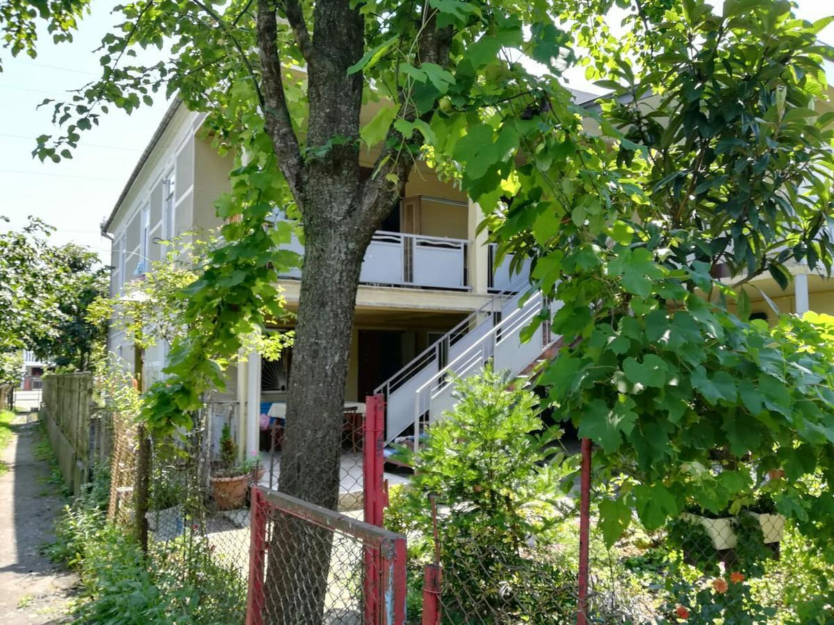 Guest House Of Givi كوبوليتي المظهر الخارجي الصورة